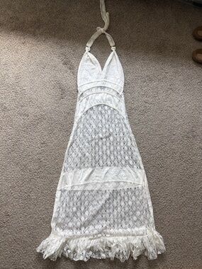 Elegant White Lace Halter Maxi Dress - Brand Unspecified